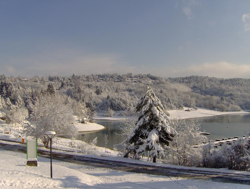 Vvf Jura Lac De Vouglans Maisod Bagian luar foto