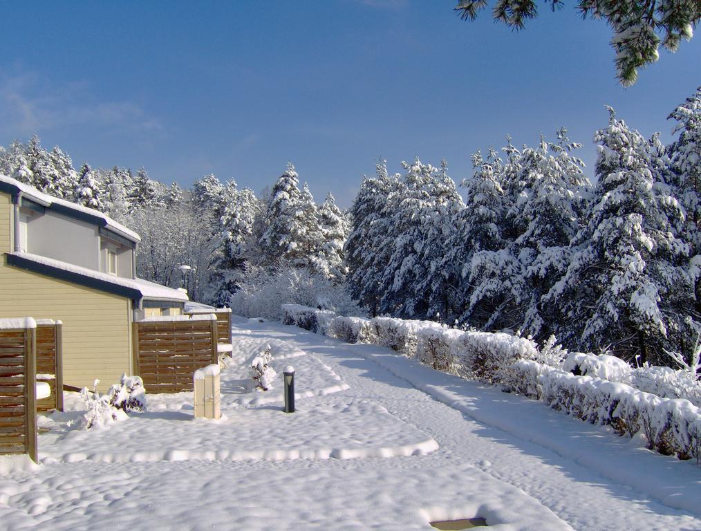 Vvf Jura Lac De Vouglans Maisod Bagian luar foto