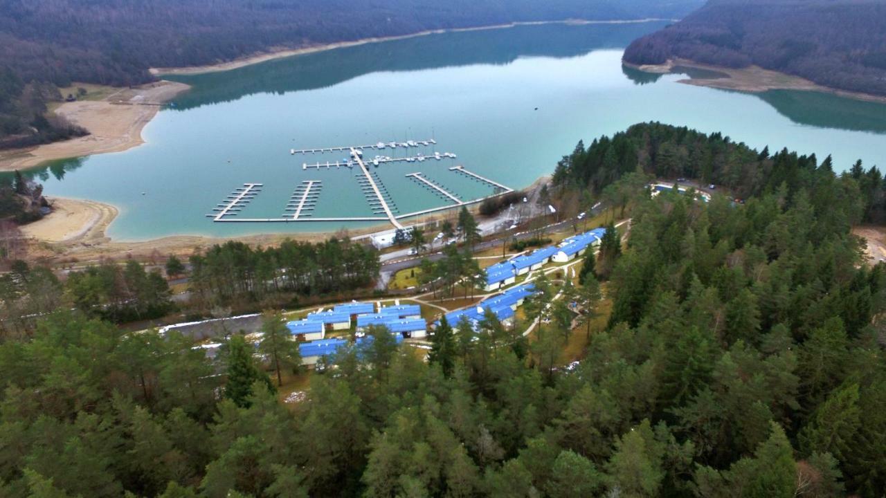 Vvf Jura Lac De Vouglans Maisod Bagian luar foto